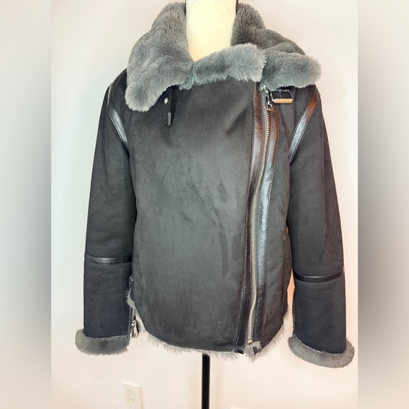 🖤 ZARA Black Jacket with Grey Shearling – Size S - Picture 3 of 16